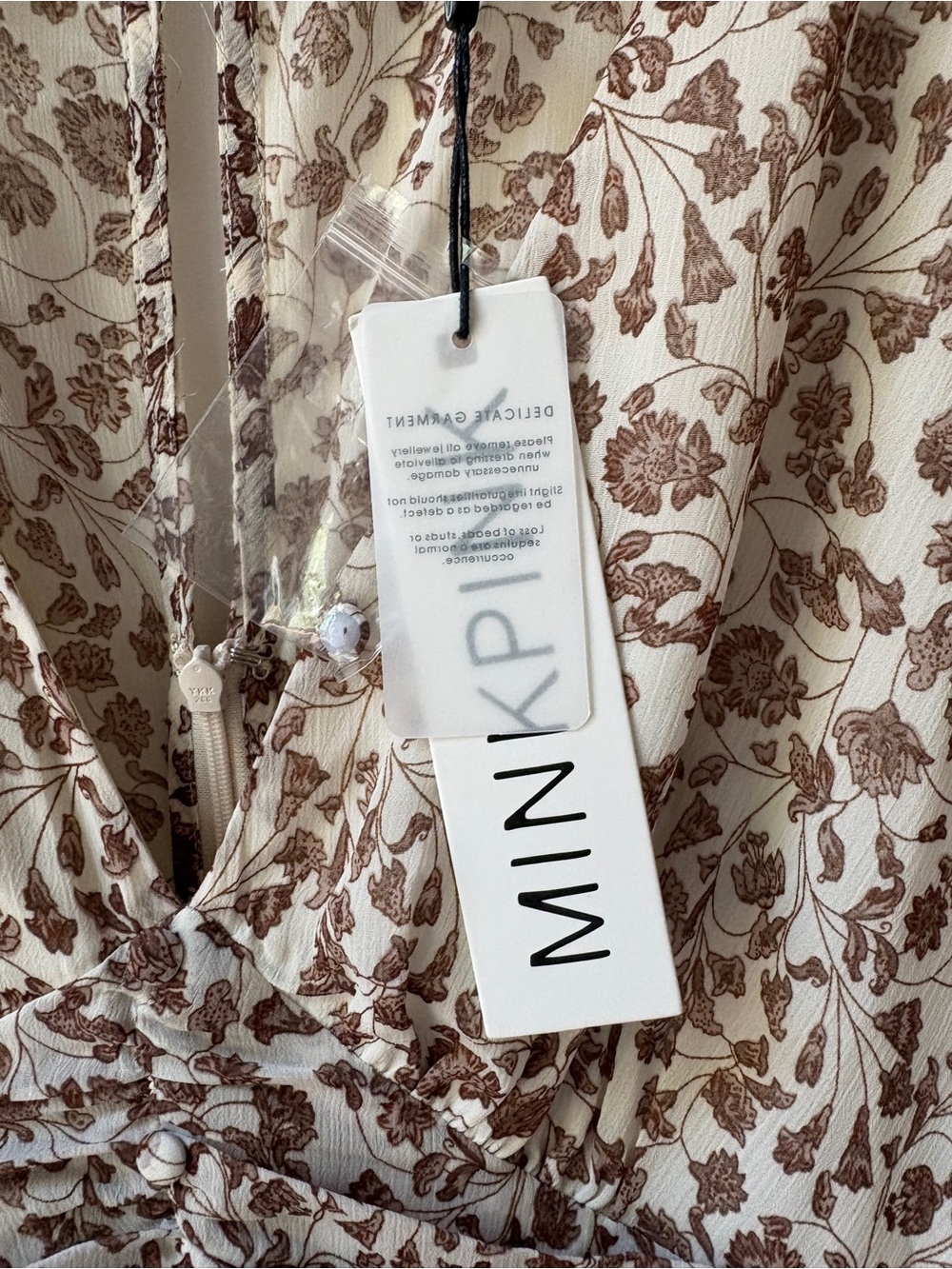NWT MINKPINK Amalia Floral Maxi Dress - Picture 8 of 16
